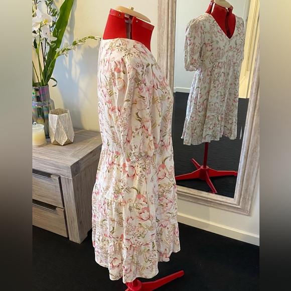 Size 14 - Forever New Tuscany Linen Mini Dress - Willow Floral - Picture 7 of 16